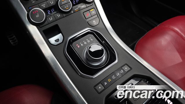 Land Rover Range Rover Evoque 2.0 TD4 HSE Dynamic 2016 — фото 9