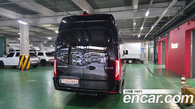Mercedes-Benz Sprinter 3.0 Diesel W907 2022 — фото 4