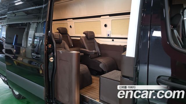 Mercedes-Benz Sprinter 3.0 Diesel W907 2022 — фото 12