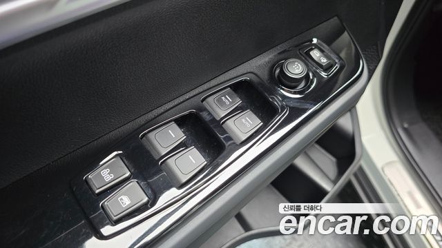 KG Mobility (SsangYong) Torres Gasoline 1.5 2WD T7 2023 — фото 14