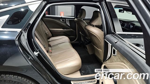 Kia K8 2.5 Gasoline 2WD Noblesse 2022 — фото 11