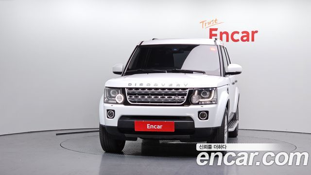 Land Rover Discovery 4 3.0 SDV6 SE 2016 — фото 3