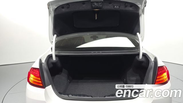 BMW 5 Series (F10) 520d 2015 — фото 20