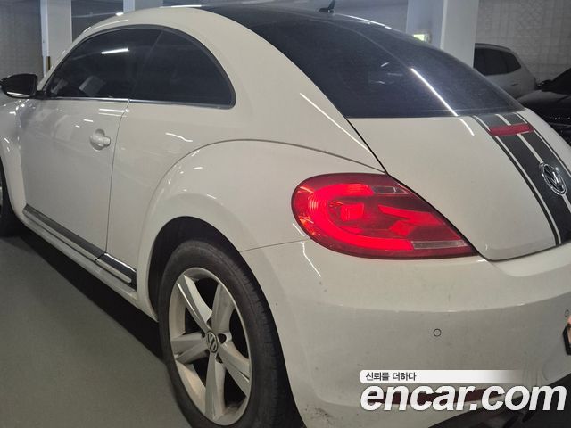Volkswagen Beetle 2.0 TDI 3rd 2013 — фото 6
