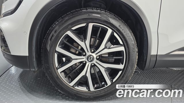 Renault Korea QM6 2.0 LPe RE Signature 2WD 2020 — фото 5