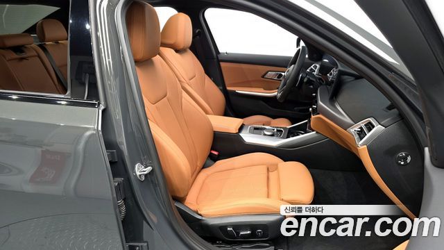 BMW 3 Series (G20) 320i M Sport 2025 — фото 26