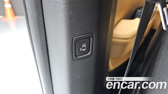 Kia Carnival (IV) Diesel 9-Seater Prestige 2022 — фото 17