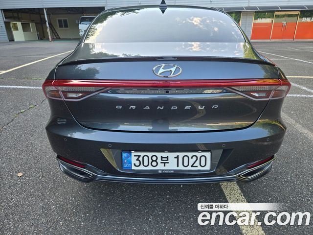 Hyundai Grandeur (IG) 3.3 Le Blanc 2023 — фото 3