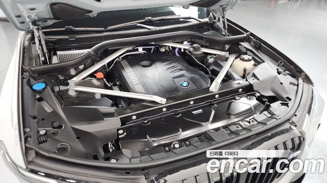 BMW X7 (G07) xDrive 40i M Sport 7STR 2024 — фото 6
