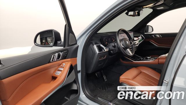 BMW X7 (G07) xDrive 40i M Sport 7STR 2024 — фото 10