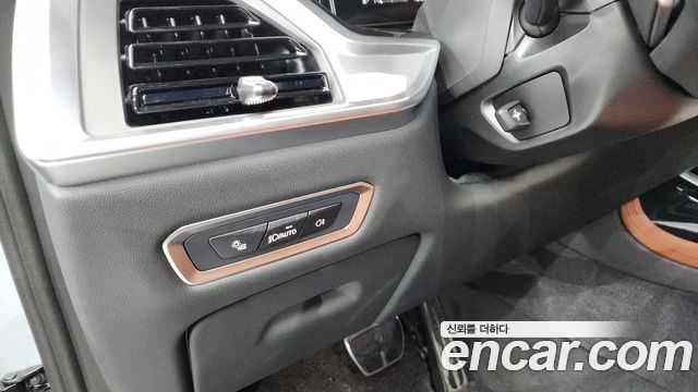 BMW X7 (G07) xDrive 40i M Sport 7STR 2024 — фото 27
