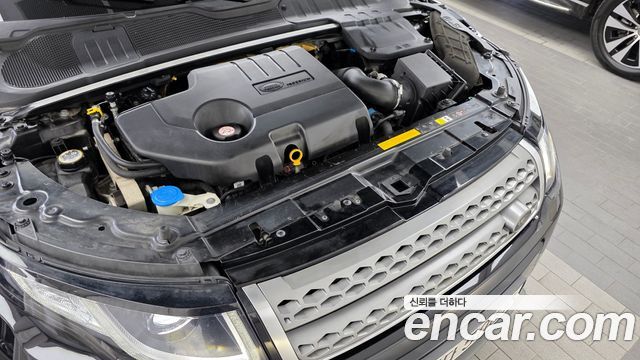 Land Rover Range Rover Evoque 2.0 TD4 SE 2018 — фото 6