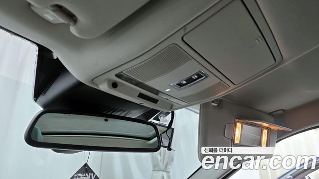 Land Rover Range Rover Evoque 2.0 TD4 SE 2018 — фото 17