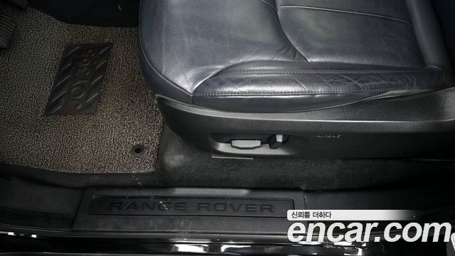 Land Rover Range Rover Evoque 2.0 TD4 SE 2018 — фото 31