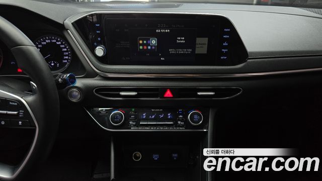 Hyundai Sonata (DN8) 2.0 Premium Family 2021 — фото 15