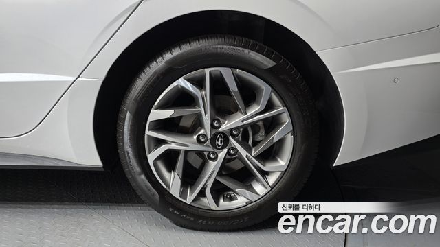 Hyundai Sonata (DN8) 2.0 Premium Family 2021 — фото 21