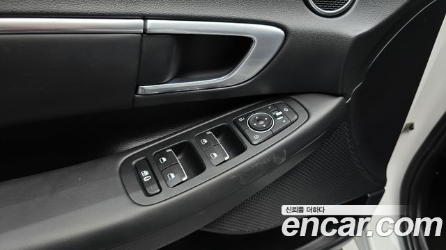 Hyundai Sonata (DN8) 2.0 Premium Family 2021 — фото 27