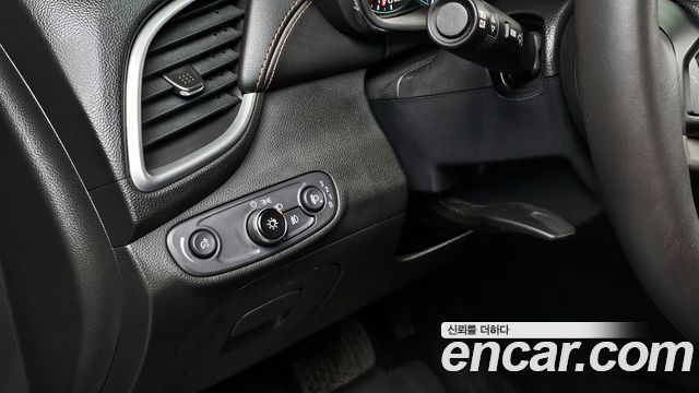 Chevrolet Trax 1.4 LT 2021 — фото 21