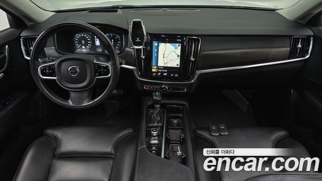 Volvo V90 Cross Country D5 AWD 2017 — фото 7