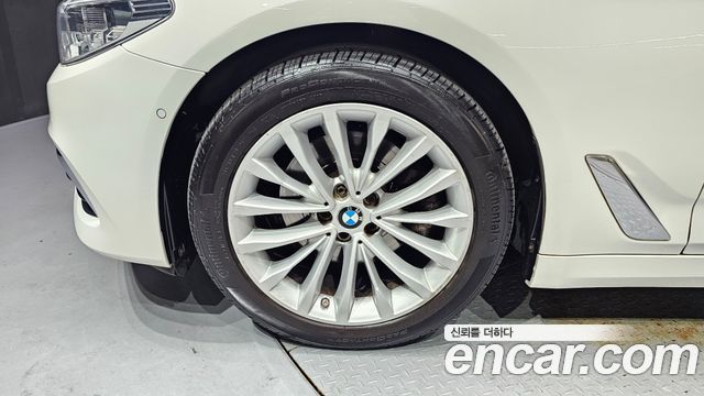BMW 5 Series (G30) 520d Luxury Plus 2019 — фото 5