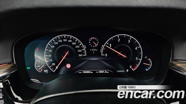 BMW 5 Series (G30) 520d Luxury Plus 2019 — фото 8