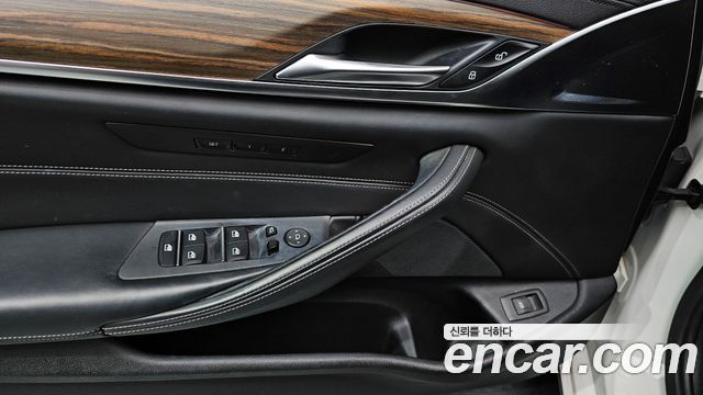 BMW 5 Series (G30) 520d Luxury Plus 2019 — фото 22