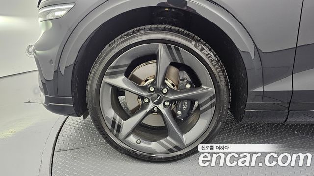Genesis GV70 2.5T Gasoline AWD 2025 — фото 5