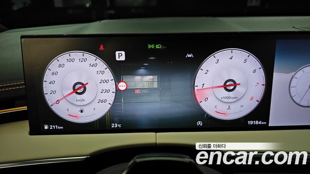 Genesis GV70 2.5T Gasoline AWD 2025 — фото 8