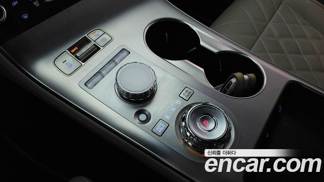 Genesis GV70 2.5T Gasoline AWD 2025 — фото 9