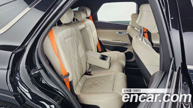Genesis GV70 2.5T Gasoline AWD 2025 — фото 26
