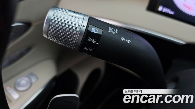 Genesis GV70 2.5T Gasoline AWD 2025 — фото 30