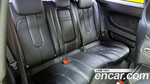 Land Rover Range Rover Evoque 2.0 Si4 Dynamic Coupe 2012 — фото 11
