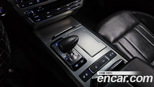 Genesis G80 3.3 GDI AWD Luxury 2017 — фото 9