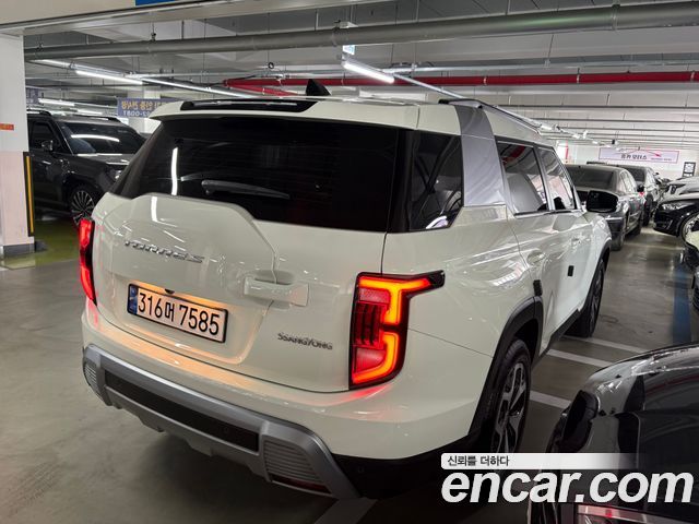 KG Mobility (SsangYong) Torres Gasoline 1.5 2WD T7 2023 — фото 2