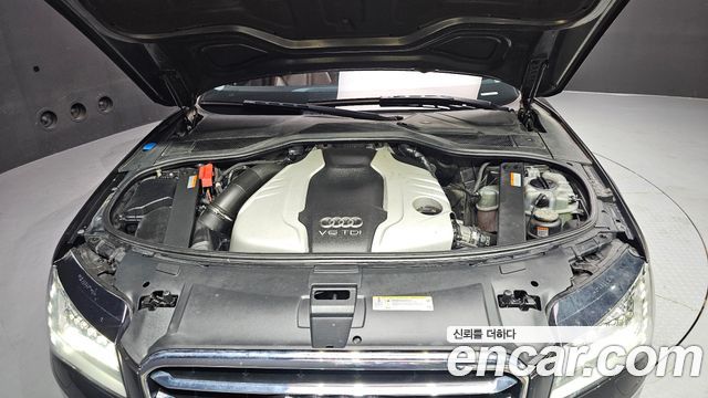 Audi A8 3.0 TDI Quattro LWB D4 2013 — фото 6