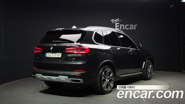 BMW X5 (G05) xDrive 40i xLine 2021 — фото 2