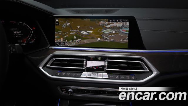 BMW X5 (G05) xDrive 40i xLine 2021 — фото 14