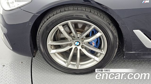 BMW 5 Series (G30) 530i M Sport Package Plus 2018 — фото 5