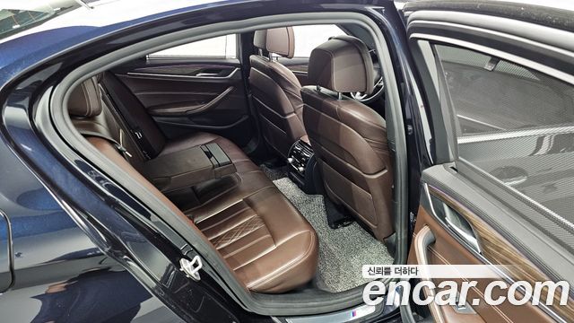 BMW 5 Series (G30) 530i M Sport Package Plus 2018 — фото 19