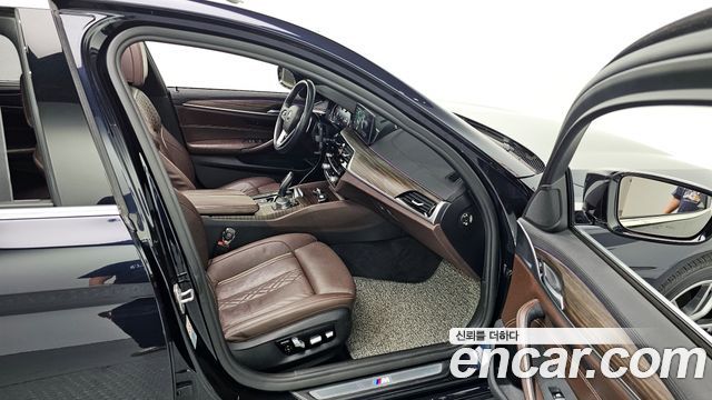 BMW 5 Series (G30) 530i M Sport Package Plus 2018 — фото 20