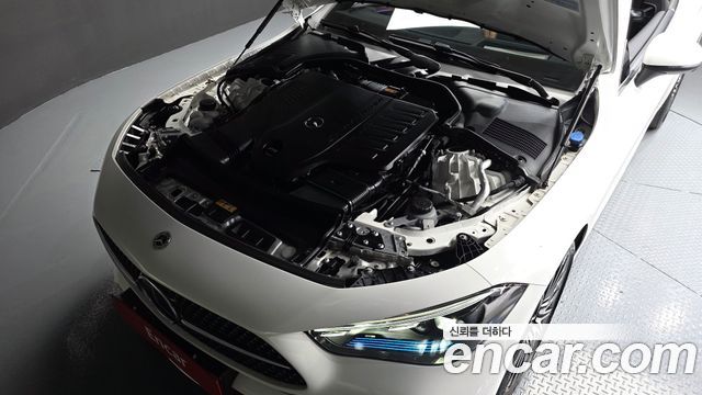 Mercedes-Benz CLE-Class (C236) CLE450 4MATIC Coupe 2024 — фото 6