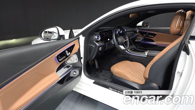 Mercedes-Benz CLE-Class (C236) CLE450 4MATIC Coupe 2024 — фото 10