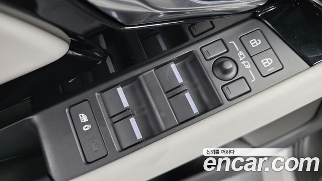 Land Rover Range Rover Evoque (II) P250 Dynamic SE 2026 — фото 14