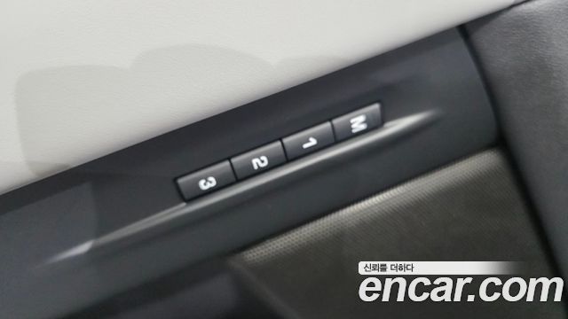 Land Rover Range Rover Evoque (II) P250 Dynamic SE 2026 — фото 15
