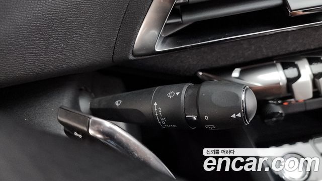 Peugeot 5008 (II) 1.5 BlueHDi GT Line 2021 — фото 31