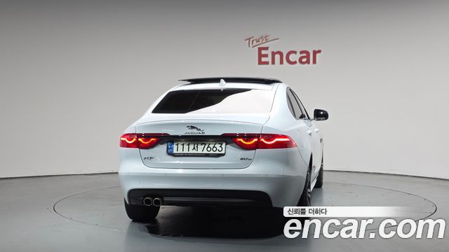 Jaguar XF (X260) 20d Chequered Flag Edition 2020 — фото 4