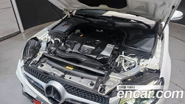 Mercedes-Benz GLC-Class (X253) GLC300 4MATIC AMG Line Coupe 2019 — фото 6
