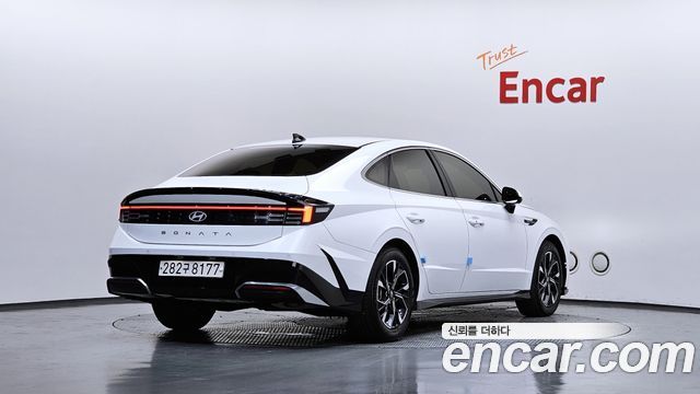 Hyundai Sonata The Edge (DN8) 2.0 Exclusive 2024 — фото 2