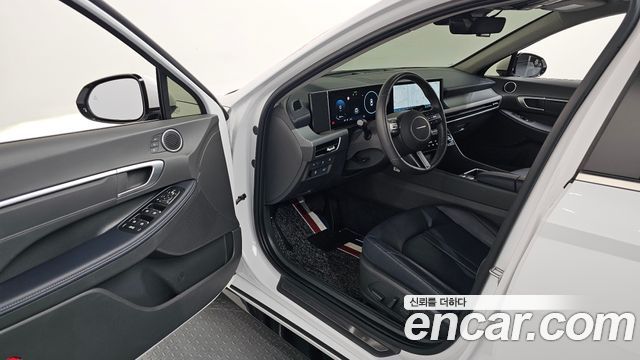 Hyundai Sonata The Edge (DN8) 2.0 Exclusive 2024 — фото 10