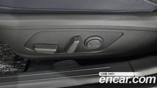 Hyundai Sonata The Edge (DN8) 2.0 Exclusive 2024 — фото 31